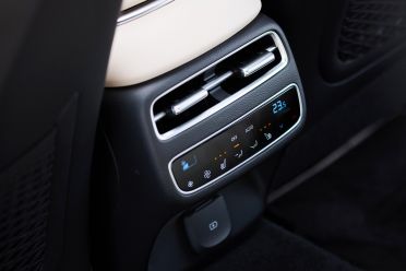 2025 Genesis GV70 3.5T Signature Sport