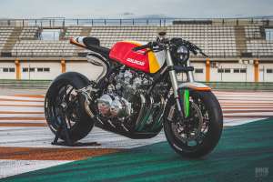 Honda cb750f cafe racer