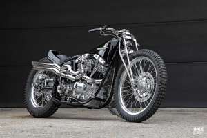 Custom 1972 FLH shovelhead with girder fork