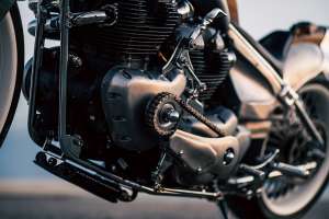 Twin-engine Royal Enfield Classic 650 by CW Zon at Mooneyes 2025